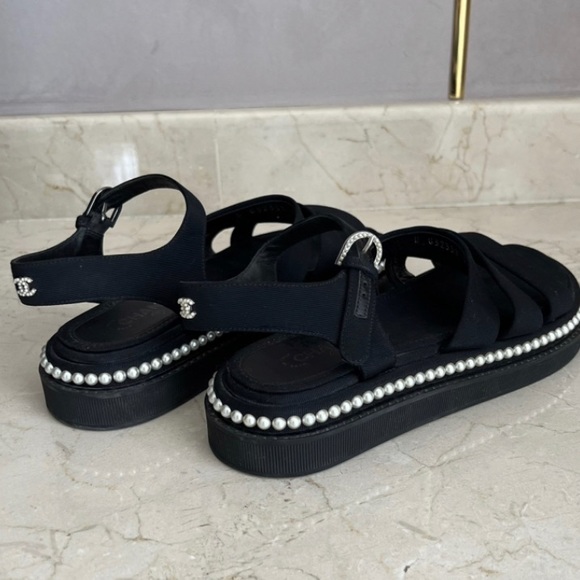 💋 Gorgeous Chanel sandals - Picture 3 of 6